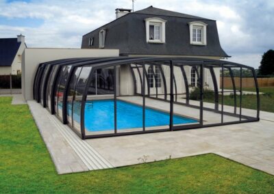 Abri de piscine adossé télescopique